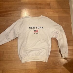 Matix White New York USA Women’s crewneck